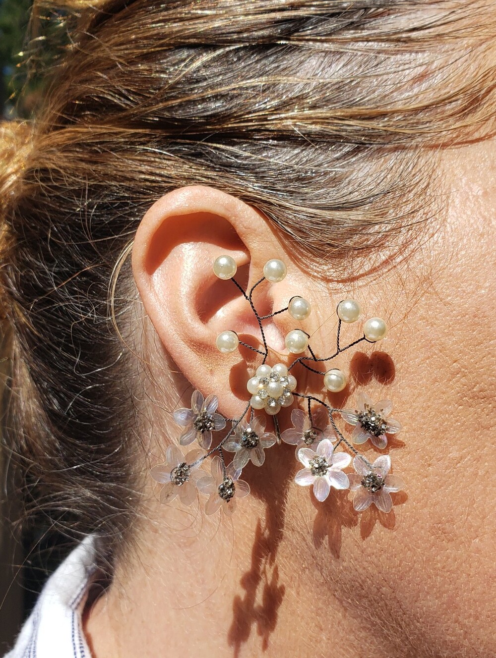 VINTAGE FLOWER AND  PEARL CLIP-ON  EARRINGS